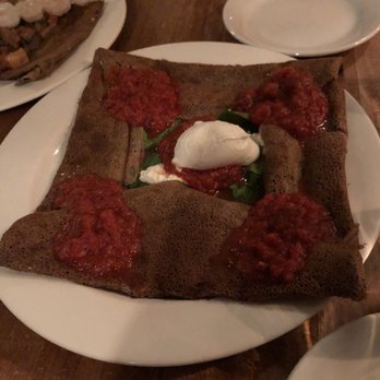 Le Billig - Tomato sauce, ricotta, poached egg, spinach - Creperies Near Me - Quebec City, Quebec Le Billig - Tomato sauce, ricotta, poached egg, spinach - Creperies Near Me - Quebec City, Quebec