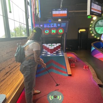 Puttshack - Denver - Mini Golf Near Me - Denver, Colorado