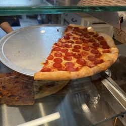 Mama pizza & bakery