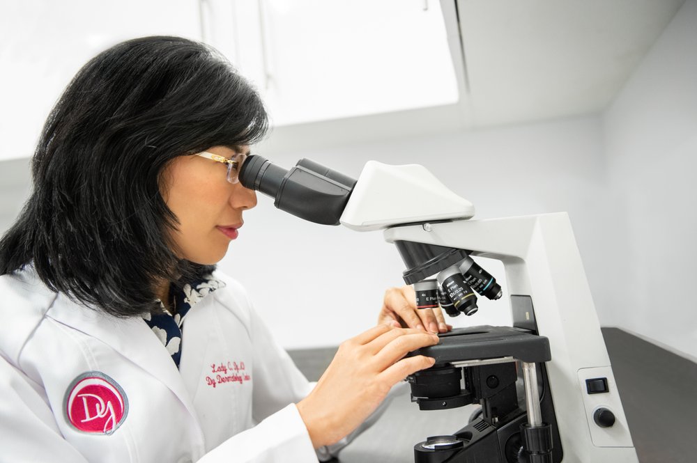 DY DERMATOLOGY CENTER 11 Photos & 42 Reviews 1452 Waukegan Rd