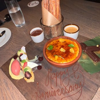 Capa - Sweet Anniversary treat! - Spanish Near Me - Lake Buena Vista, Florida Capa - Sweet Anniversary treat! - Spanish Near Me - Lake Buena Vista, Florida
