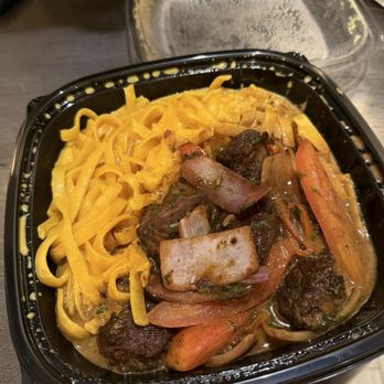 Embarcadero 41 - FETTUCCINE A LA HUANCAÍNA CON LOMO SALTADO - Peruvian Near Me - Fort Lauderdale, Florida Embarcadero 41 - FETTUCCINE A LA HUANCAÍNA CON LOMO SALTADO - Peruvian Near Me - Fort Lauderdale, Florida