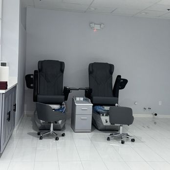 McDonogh Nail & Spa - Pedicure stations - Eyelash Service Near Me - Owings Mills, Maryland McDonogh Nail & Spa - Pedicure stations - Eyelash Service Near Me - Owings Mills, Maryland