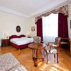 Hotel Regina - Hotelzimmer - Hotel Regina