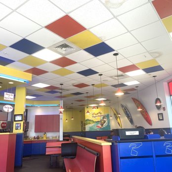 Teddy's Bigger Burgers - Lahaina - Interior - Burgers Near Me - Lahaina, Hawaii Teddy's Bigger Burgers - Lahaina - Interior - Burgers Near Me - Lahaina, Hawaii