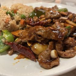 Szechwan Chinese Kitchen - Kung Pao Beef*