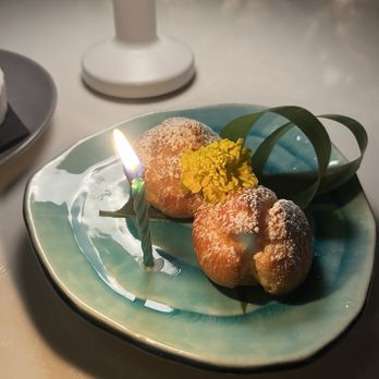 Janken - Birthday cream puffs - Japanese Near Me - Portland, Oregon