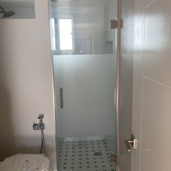 Houseglass - Left Handle Single Shower
Door - Glass & Mirrors Near Me Houseglass - Left Handle Single Shower
Door - Glass & Mirrors Near Me