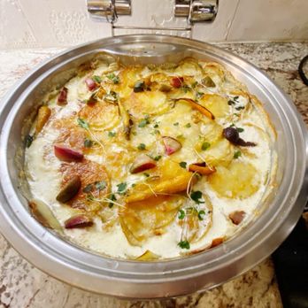 100 Sails Restaurant & Bar - Yukon Gold Potato Gratin really good - Buffets Near Me - Honolulu, Hawaii