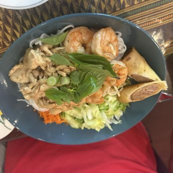 Siam Palace - Bun - Thai Near Me - Miami, Florida