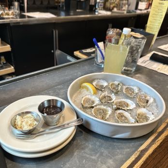 Zingerman's Roadhouse - Happy hour oysters! - American Near Me - Ann Arbor, Michigan Zingerman's Roadhouse - Happy hour oysters! - American Near Me - Ann Arbor, Michigan