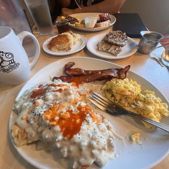 Two Chicks - Biscuit & Gravy Combo and French Toast ComboFrench - Breakfast & Brunch Near Me - Reno, Nevada Two Chicks - Biscuit & Gravy Combo and French Toast ComboFrench - Breakfast & Brunch Near Me - Reno, Nevada