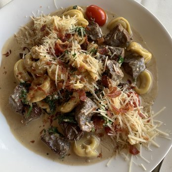 Varanese - Beef Tips & Tortellini - New American Near Me - Louisville, Kentucky
