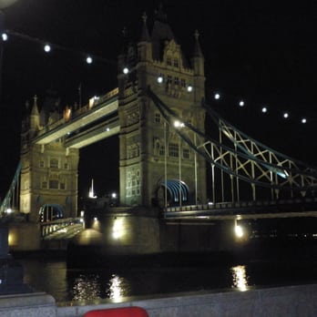 Tower Bridge - beautiful on a summer night - Landmarks & Historical Buildings Near Me - London, XGL Tower Bridge - beautiful on a summer night - Landmarks & Historical Buildings Near Me - London, XGL