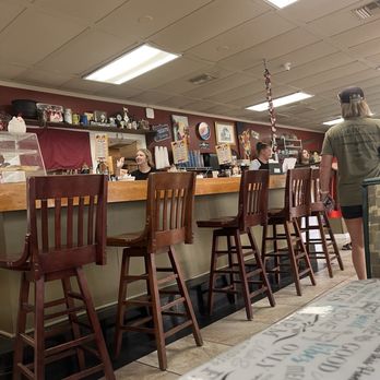 The Biscuit Barn - Inside - Breakfast & Brunch Near Me - Crystal River, Florida