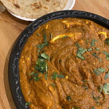 Eggholic - Indian Street food - Toofani curry and Roti - Indian Near Me - Irving, Texas