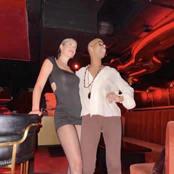 Akai - The servers are gorgeous! - Speakeasies Near Me - Dallas, Texas