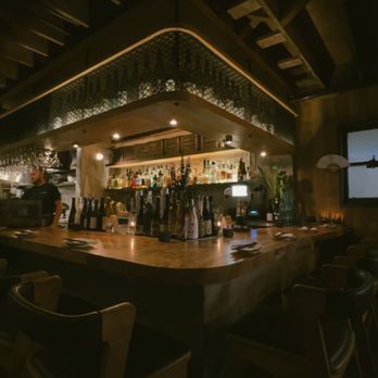 Zigu - Zigu by night - Seafood Near Me - Honolulu, Hawaii