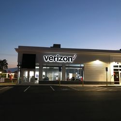 Verizon - Verizon Norwich CT Store