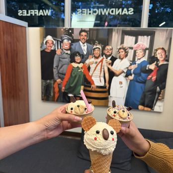 Besito Ice Cream Shop - Ice Cream & Frozen Yogurt Near Me - Seattle, Washington Besito Ice Cream Shop - Ice Cream & Frozen Yogurt Near Me - Seattle, Washington