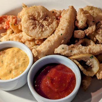 Lindey's - Shrimp and Calamari appetizer. - New American Near Me - Columbus, Ohio Lindey's - Shrimp and Calamari appetizer. - New American Near Me - Columbus, Ohio