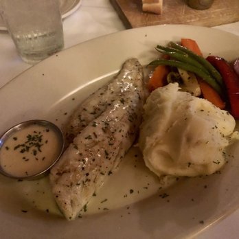 PJ's River Run Restaurant - Walleye with lemon butter sauce - American Near Me - Norfork, Arkansas