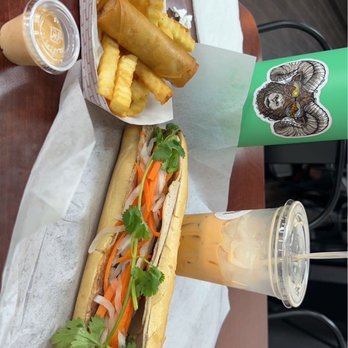 P's VietMi Cafe - Cold cuts deluxe banh mi combo and Thai tea - Vietnamese Near Me - Orlando, Florida P's VietMi Cafe - Cold cuts deluxe banh mi combo and Thai tea - Vietnamese Near Me - Orlando, Florida