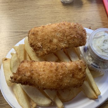 Captain Bob's Chowder - Cod fish and chips - Seafood Near Me - Long Beach, Washington Captain Bob's Chowder - Cod fish and chips - Seafood Near Me - Long Beach, Washington