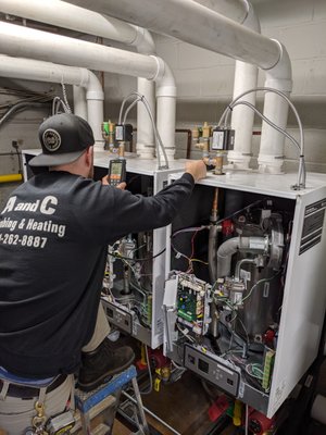 A and C Plumbing and Heating Logo