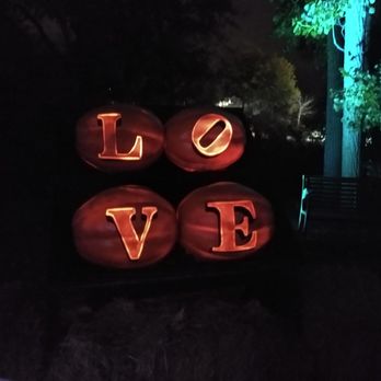 Hudson Gardens - Fun little themes - Venues & Event Spaces Near Me - Littleton, Colorado