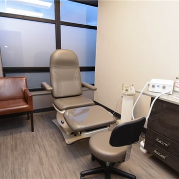 Advanced Podiatry - Podiatrists Near Me - Manhasset, New York