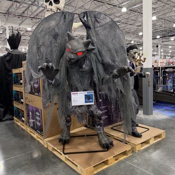 Costco - Wholesale Stores Near Me - Oconomowoc, Wisconsin