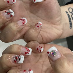 T & K Nails