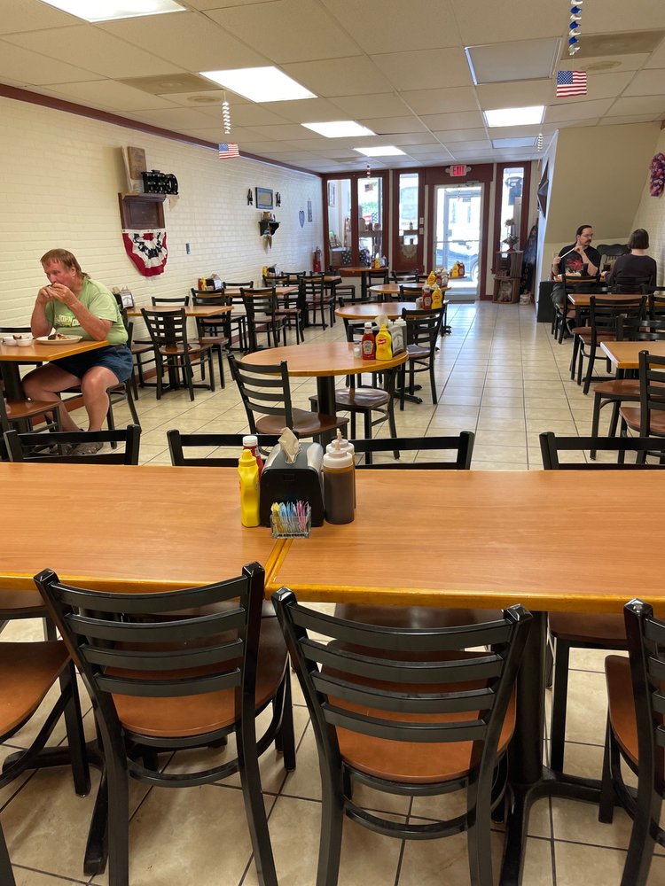 BAKER’S SMOKEHOUSE Updated September 2024 21 Reviews 112 N