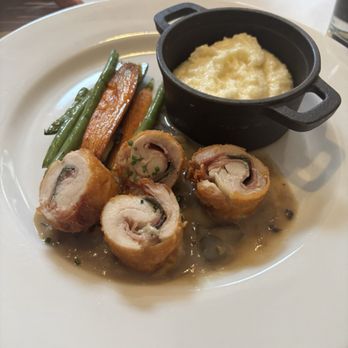 The Gaslight on Main - Chicken! - New American Near Me - Kernersville, North Carolina The Gaslight on Main - Chicken! - New American Near Me - Kernersville, North Carolina