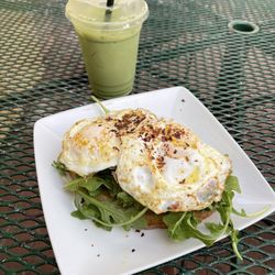 Luna Coffee Bar - Matcha and Avocado Toast