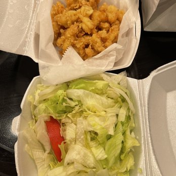 Arline's Restaurant & Seafood - Fried Conch 1/4 Lb with side salad - Seafood Near Me - Miami Gardens, Florida Arline's Restaurant & Seafood - Fried Conch 1/4 Lb with side salad - Seafood Near Me - Miami Gardens, Florida