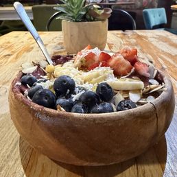 Summit Acai Bowl (gluten free)