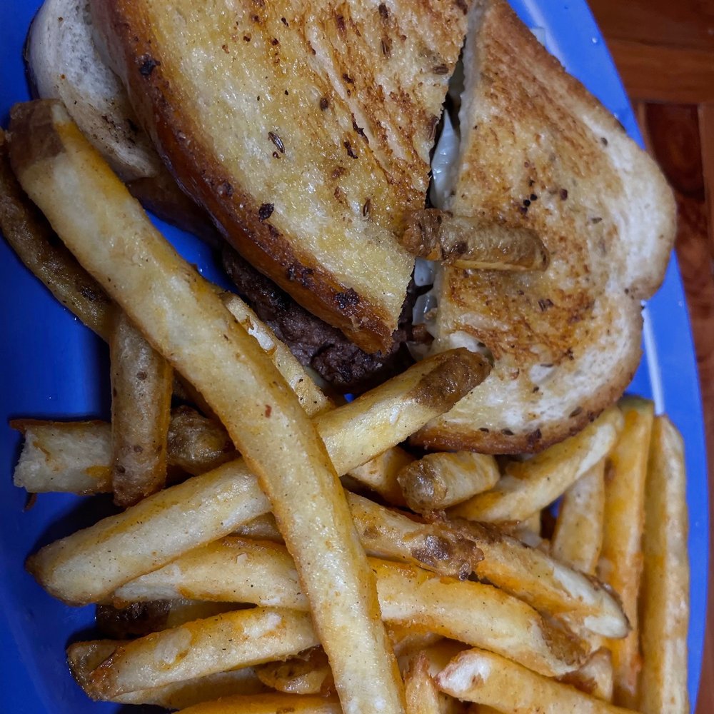 Hayesville Grille - Burger - Southern Near Me - Hayesville, North Carolina