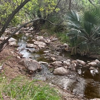 Limekiln Canyon Trail - Creek - Hiking Near Me - Northridge, California Limekiln Canyon Trail - Creek - Hiking Near Me - Northridge, California