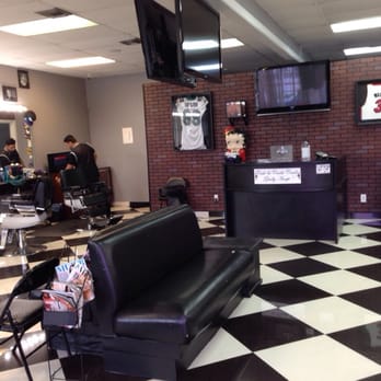 VIP Barber Shop - Inside the shop - Barbers Near Me - Davie, Florida VIP Barber Shop - Inside the shop - Barbers Near Me - Davie, Florida