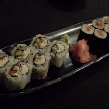 Shiro's - California roll and tuna maki - Sushi Bars Near Me - Seattle, Washington