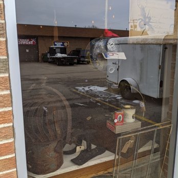 Creative Studio M - Used, Vintage & Consignment Near Me - Lake Barrington, Illinois