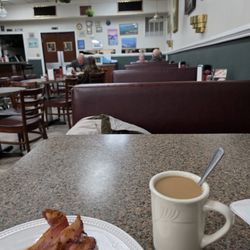 Paul's Restaurant