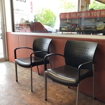 Jiffy Lube - Waiting area. - Auto Repair Near Me - Goodlettsville, Tennessee