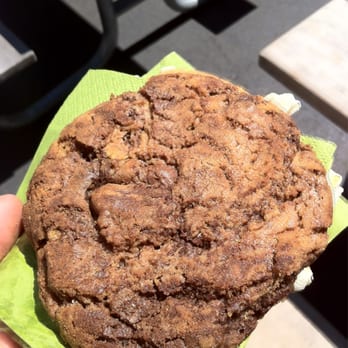 Hester Street Fair - FattyCakes - Build Me Up Buttercup Cookie - Street Vendors Near Me - New York, New York Hester Street Fair - FattyCakes - Build Me Up Buttercup Cookie - Street Vendors Near Me - New York, New York