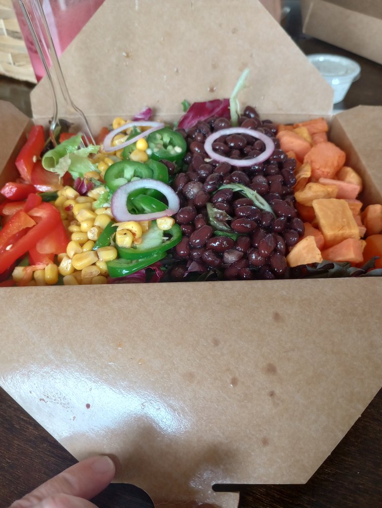 CRYSTAL’S ZEN AND JUICE 580 S Royal St, Jackson, Tennessee Salad