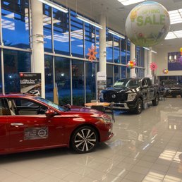 New cars! New cars!