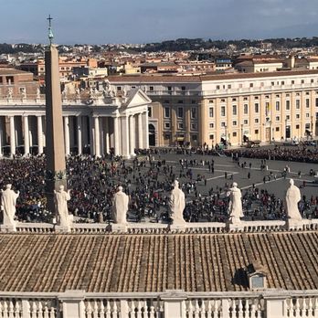 Piazza San Pietro - Landmarks & Historical Buildings Near Me - Rome, RM Piazza San Pietro - Landmarks & Historical Buildings Near Me - Rome, RM