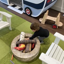 Play campfire. So cute! Play campfire. So cute!